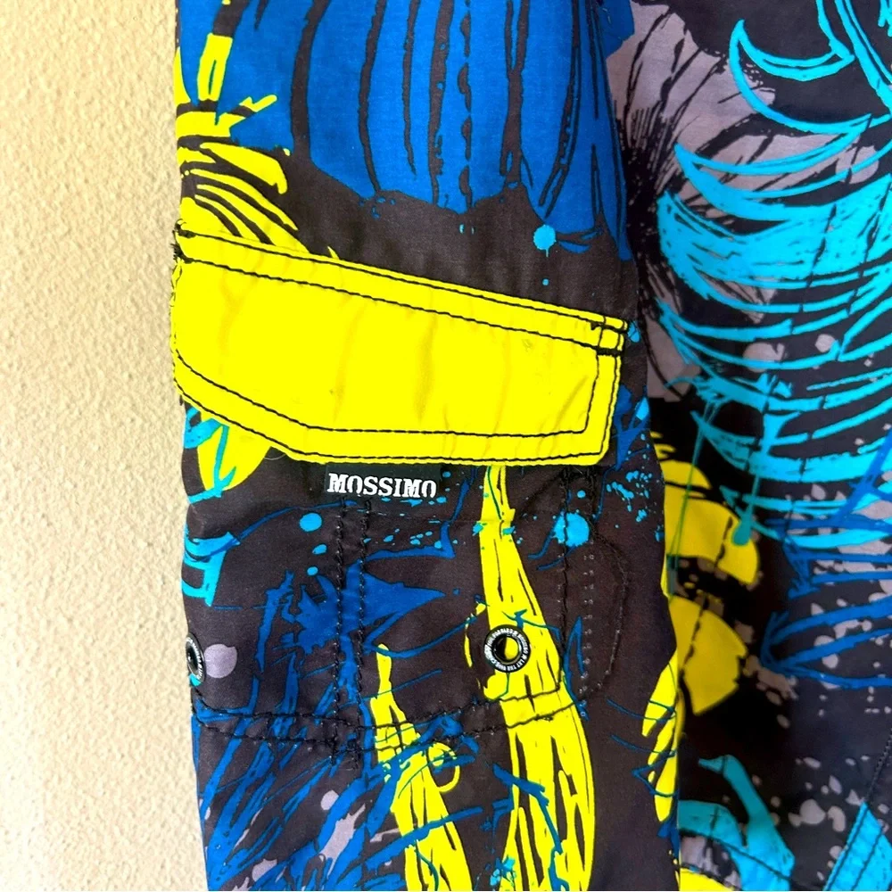 Boys Swims Trunks - Size XL (16/18)